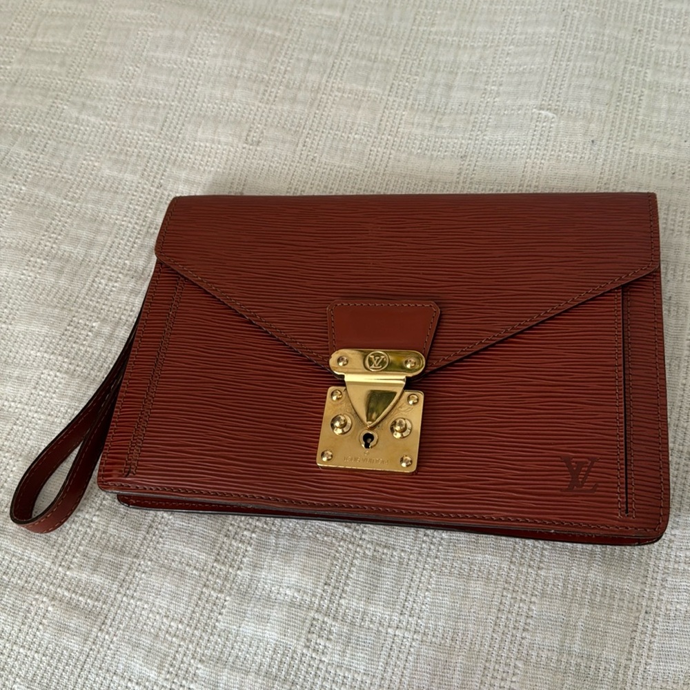 Louis Vuitton clutch